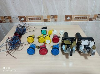 Lote Joysticks y Botones Arcade