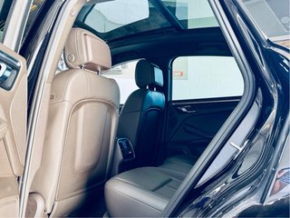 Porsche Macan 2021 techo libro nacional