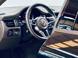 Porsche Macan 2021 techo libro nacional