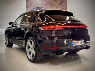 Porsche Macan 2021 techo libro nacional