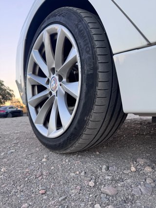 Llanta BMW F30 225/45/18
