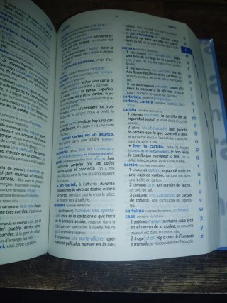 Diccionario Escolar Français-Espagnol / Español...