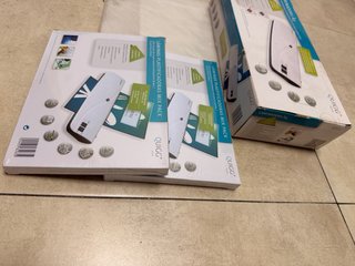 Laminadora QUIGG A4 + Pack Láminas
