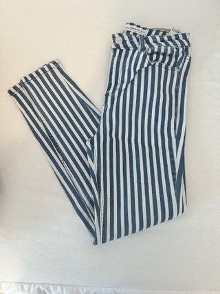 Pantalón Pull&Bear rayas azul/blanco