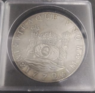 🇪🇦 8 REALES 2 MONEDAS 1741 y 1772 + EXPOSITOR