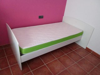 Cama-Cuna Convertible, Cambiador,Somier y Colchon.