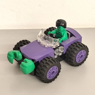 Lego Marvel Hulk con Veicolo