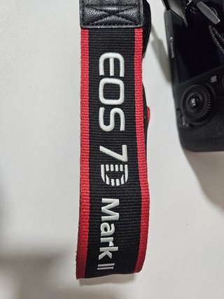 Canon EOS 7D Mark II Cámara DSLR
