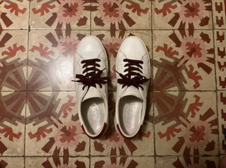 Tod's White and Maroon Leather Sneakers