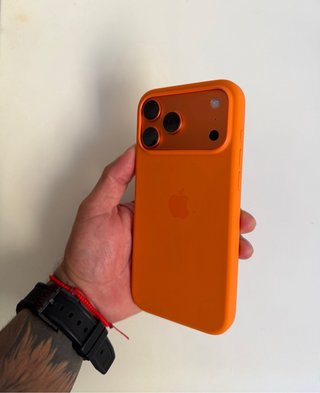 Funda iPhone 17 Pro naranja