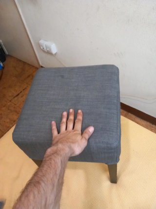 Banqueta/Taburete tapizado gris