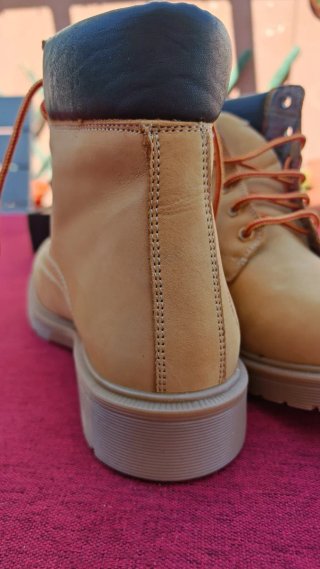 Botas Diesel Talla 40 Camel