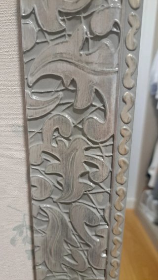 Espejo plateado decorativo