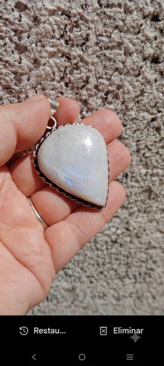 Colgante de Piedra Luna