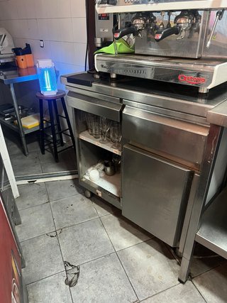 Mueble para cafetera Ostoria