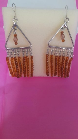 Pendientes de plata con cuentas marrones