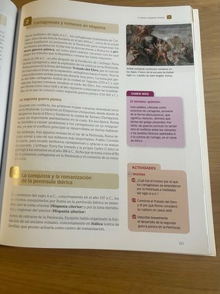 Libro de texto escolar Latín 4° ESO Santillana