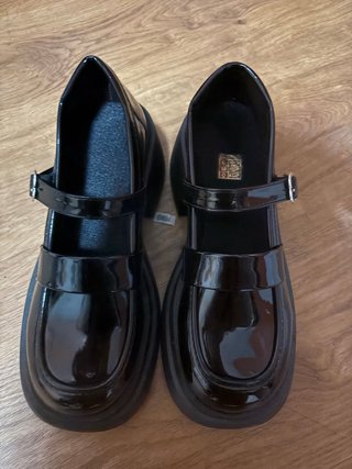 Mocasin Mary Jane Negro Charol
