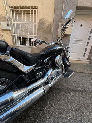 Yamaha XVS Dragstar 650 Classic Negra