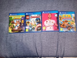 Lote 4 Juegos PS4: Crash, FIFA 20, Lego