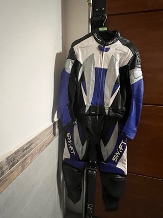 Mono de moto SWIFT