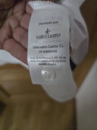 Polo España Valecuatro Talla 3 XL.CON ETIQUETA