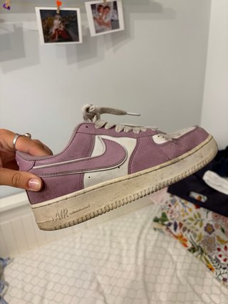 Nike Air Force 1 Lila Talla 37