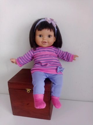 Juguete muñeca You & Me Valentina de 33 cm