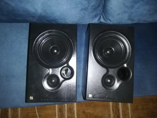 Altavoces KEF CODA 7 Negros
