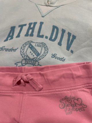 Conjunto deportivo niña talla 10