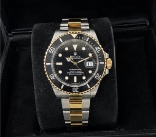 Reloj Submariner Negro y Oro