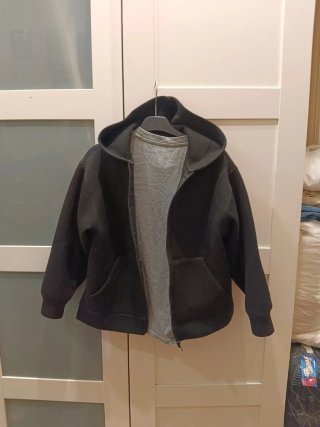 Sudadera negra con capucha unisex  Talla 10-140cm