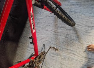 Bicicleta de Montaña Roja