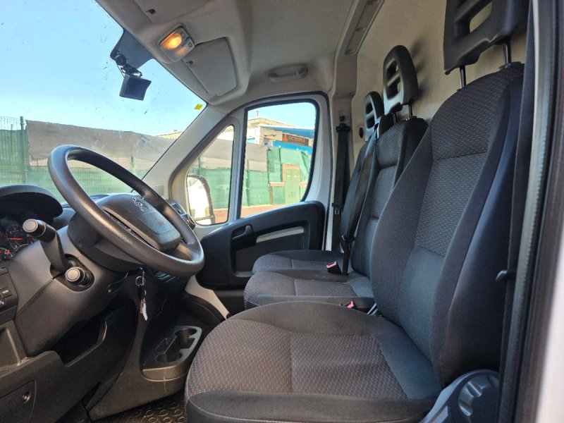 Citroën Jumper 2023, foto 16
