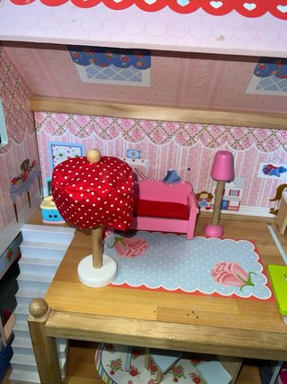 Casa de muñecas KidKraft Chelsea Cottage