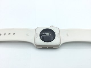 E649708-0 APPLE APPLE WATCH SE 3 2025 40MM (GPS) A