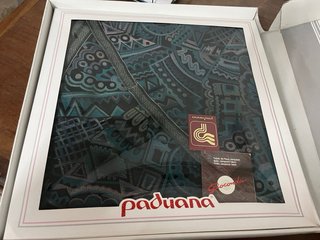 Faldillas de mesa Paduana