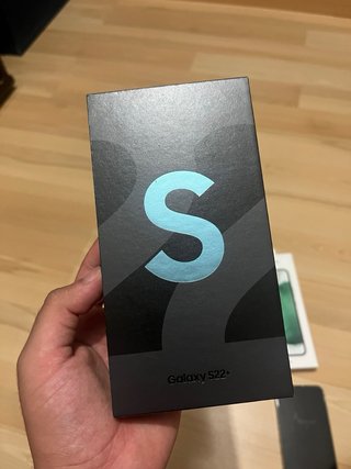 Samsung S22 Verde
