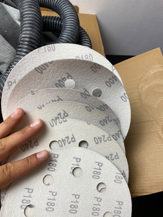 LIJADORA PARED Y PLADUR MAXXT 810W CON LED PIEZAS