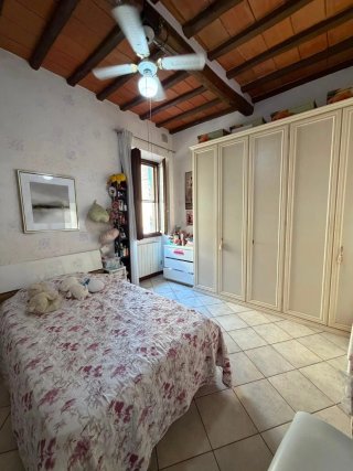 Vendo ampio e luminoso appartamento a Poggibonsi