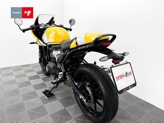 TRIUMPH THRUXTON 400 2026 43 kms.