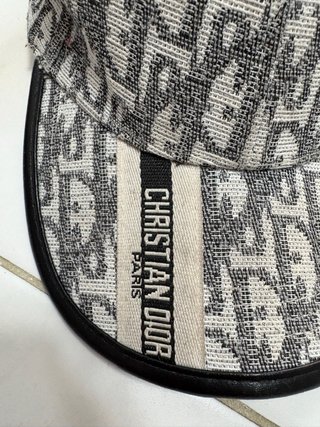Gorra Dior CD Gris y Blanca
