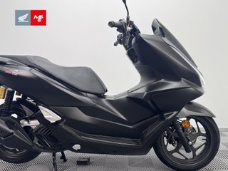 HONDA PCX 125 DX 2025 1430 kms.