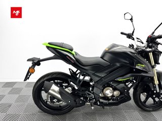 QJ MOTOR SRK 125 S 2025 131 kms.