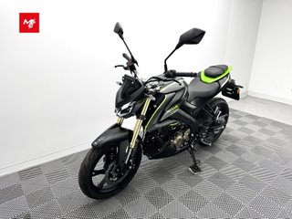 QJ MOTOR SRK 125 S 2025 131 kms.