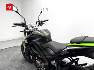 QJ MOTOR SRK 125 S 2025 131 kms.
