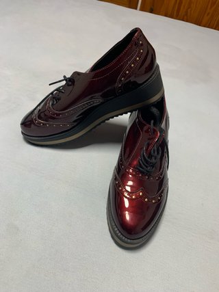 Zapatos de vestir mujer charol burdeos