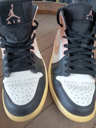 Deportivas Air Jordan 1 Mid Rosa/Negro