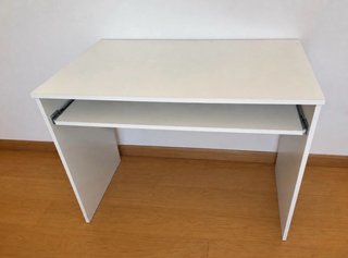 Mesa de ordenador