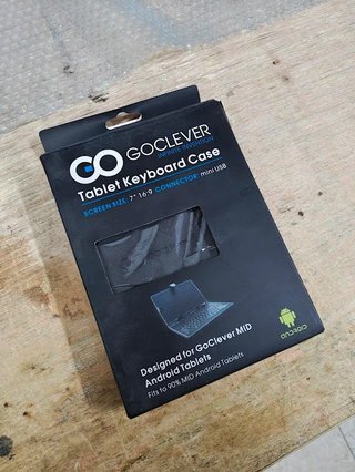 Custodia con Tastiera Tablet 7 Pollici Goclever
